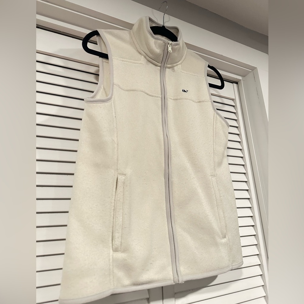 Women’s Vineyard Vines Vest